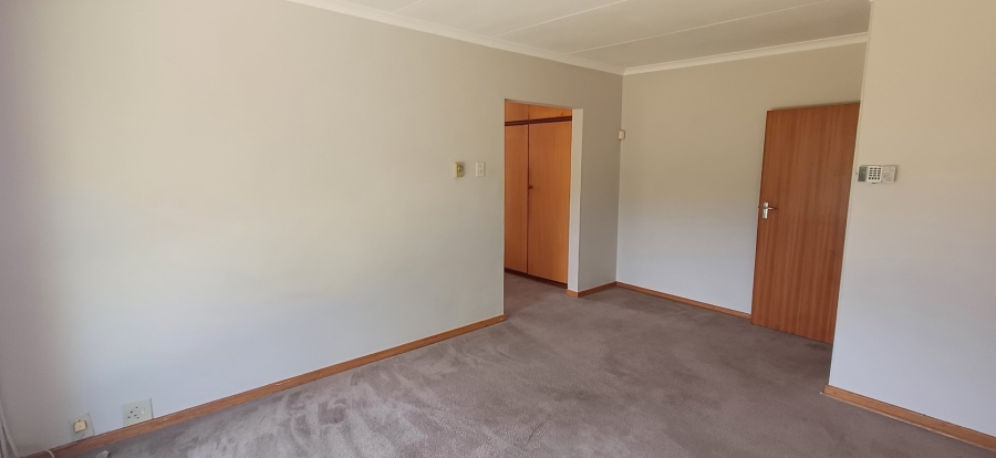 4 Bedroom Property for Sale in Panorama Free State